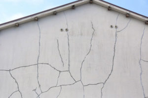 外壁塗装ではなく外壁補修？外壁の補修・修理が必要な状況とその方法を徹底解説！！_2